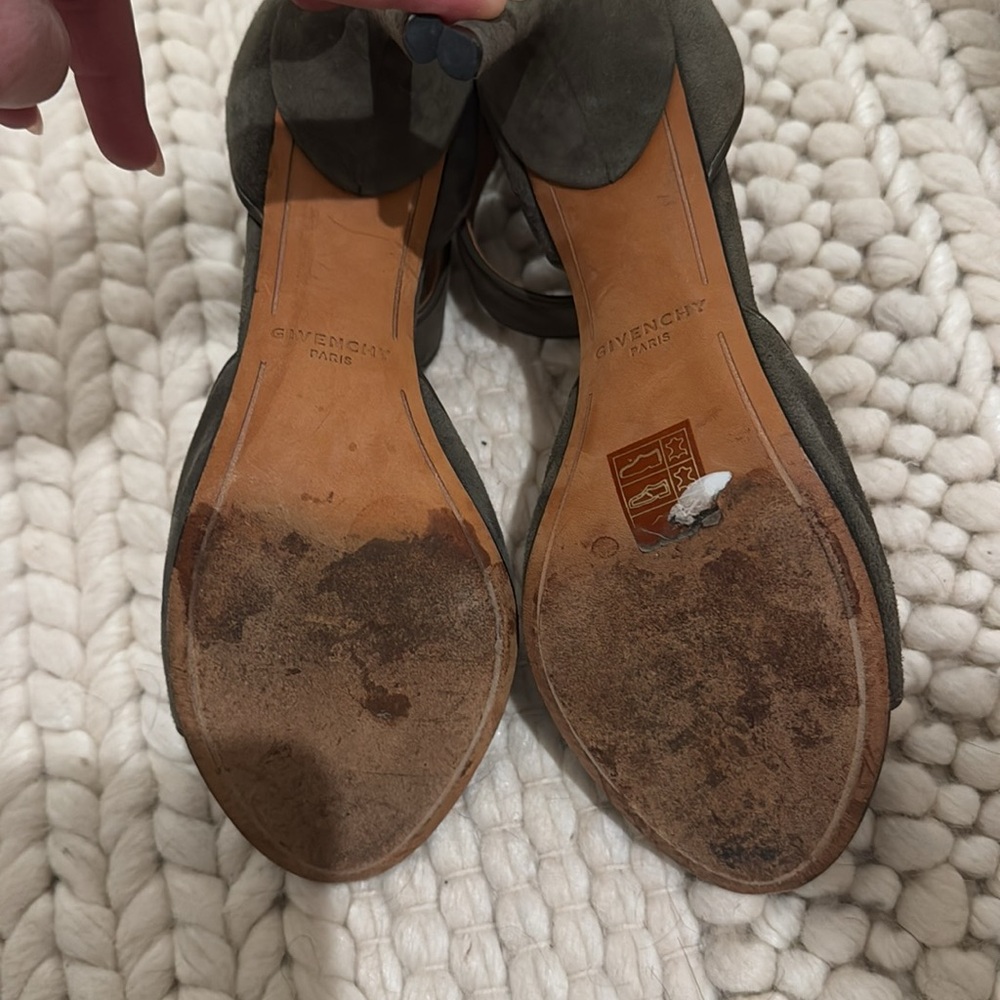 Givenchy Heels - Picture 3 of 6